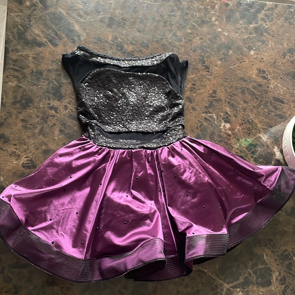 Dance costume